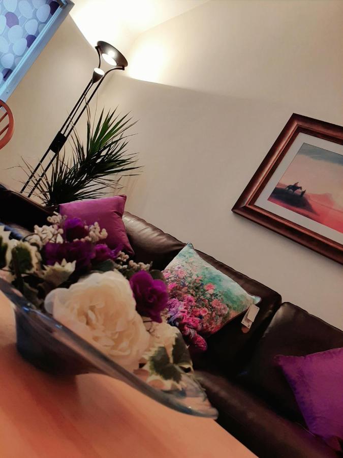 Main Street Apartment Carrick on Shannon Extérieur photo